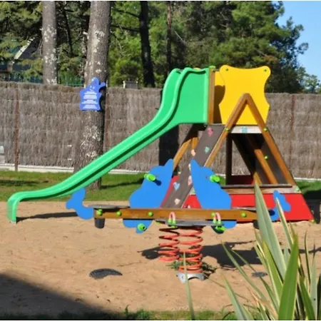 Kamp alanı Confortable - 6 Pers. - Api-1-52-2363